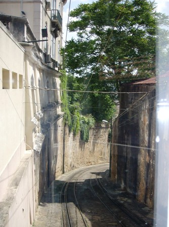 [Cópia+de+Elev.+Lavra3.JPG]