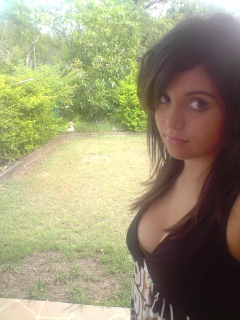 Real Indian Girl Innocent Cleavage