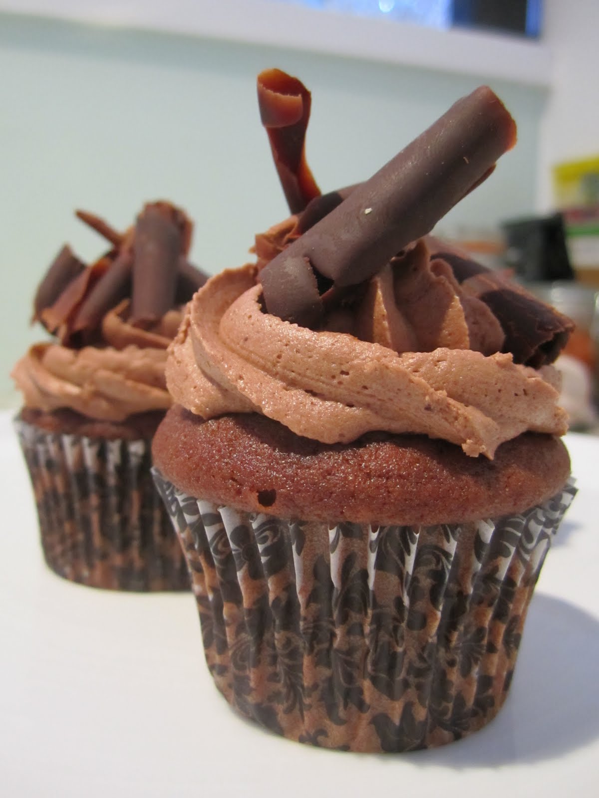 Mangada [to eat]: Chocolate & Dulce de Leche Cupcakes