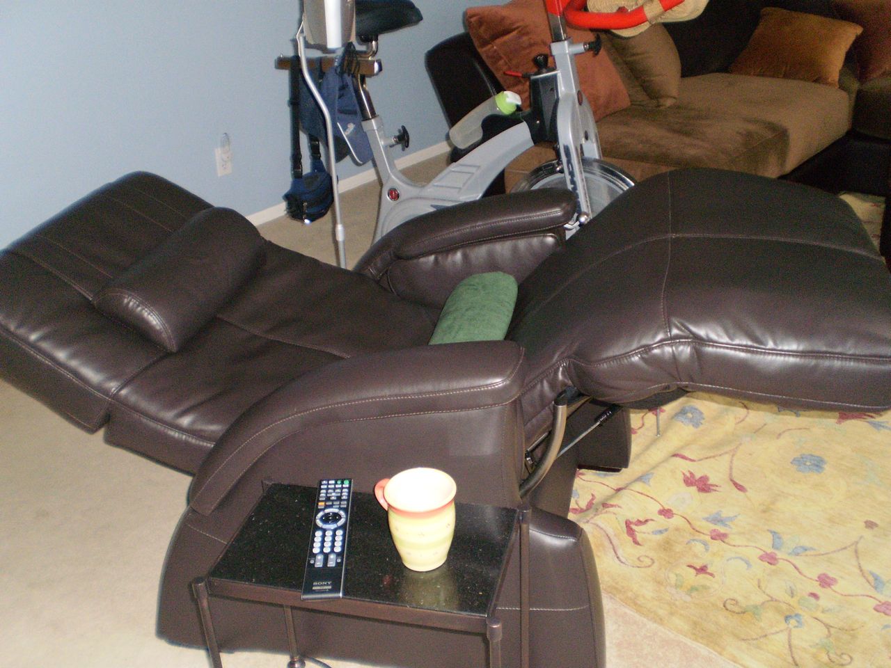 My Anterior Cervical Disc Fusion IS IT GOOD TO USE A RECLINER?