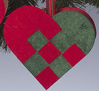 [Swedish+Christmas+Woven+Heart.jpg]