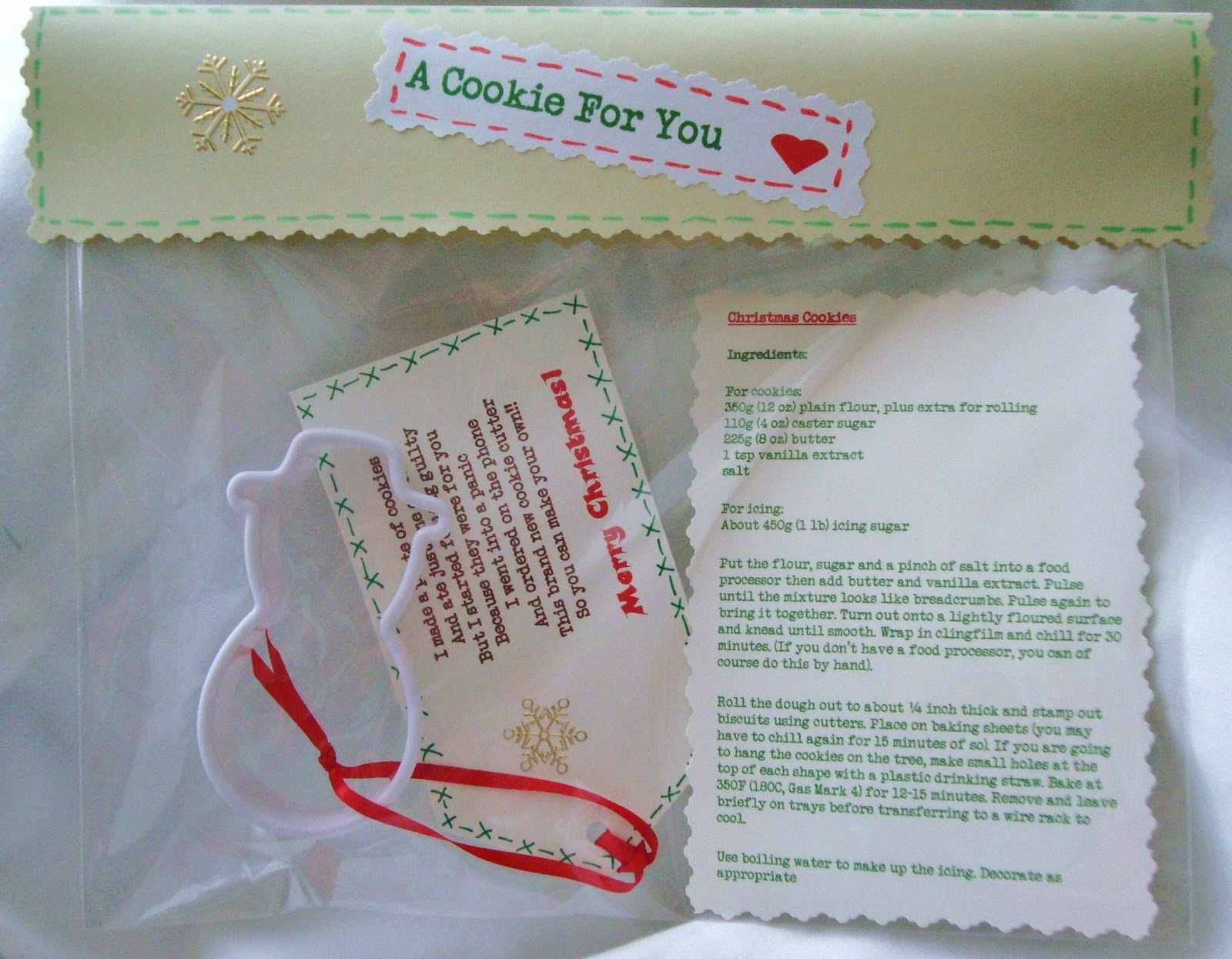 Bumble Bee's Craft Den: Christmas Cookie Cutter