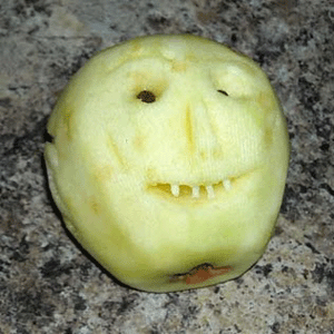 apple-carving