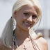 Holly Madison flashes assets for an underwater shoot