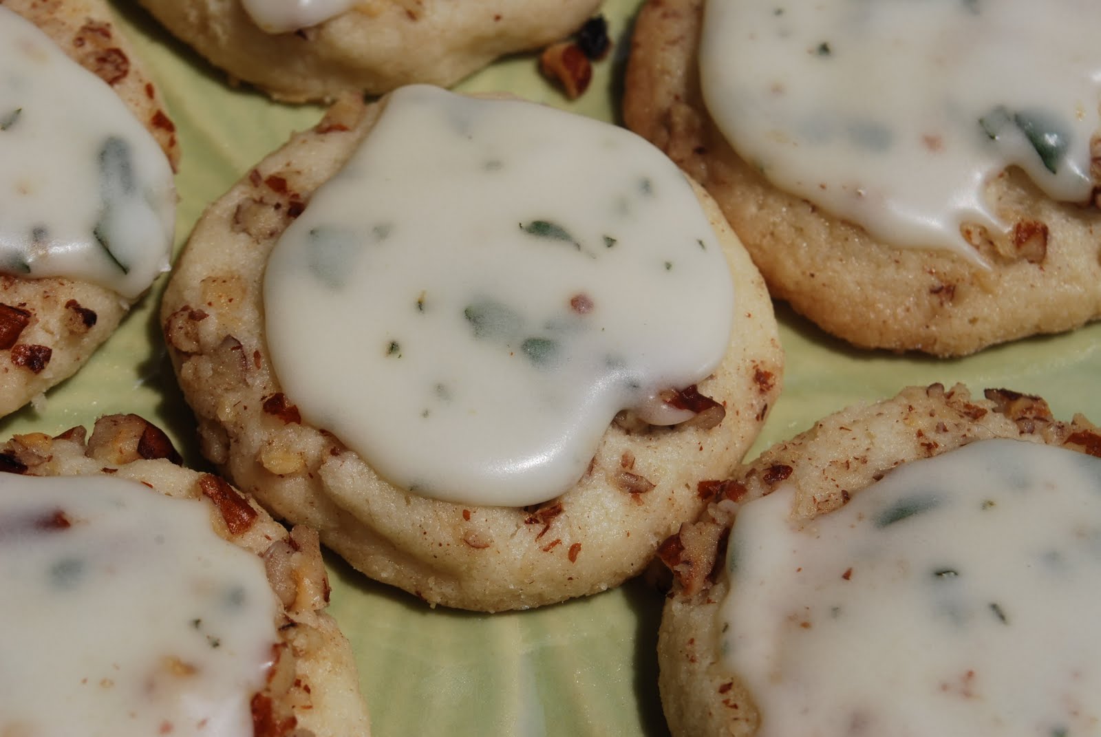"Pointless" Meals Lemon Snowflake Cookies