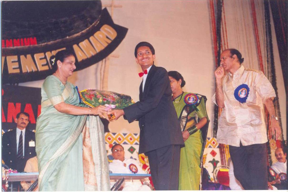 [Appreciation+From+Mrs.+Ramadevi,+Ex+Governor+Of+Karnataka,+Hyd..JPG]
