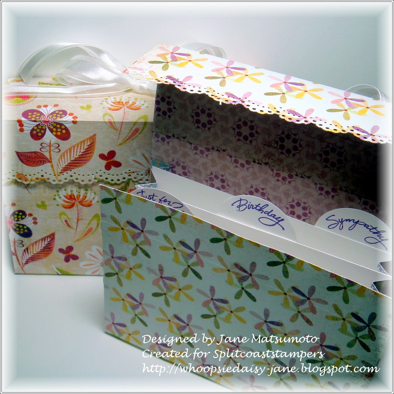 Live, laugh, love... dream big! Accordion Style Card Holder Tutorial