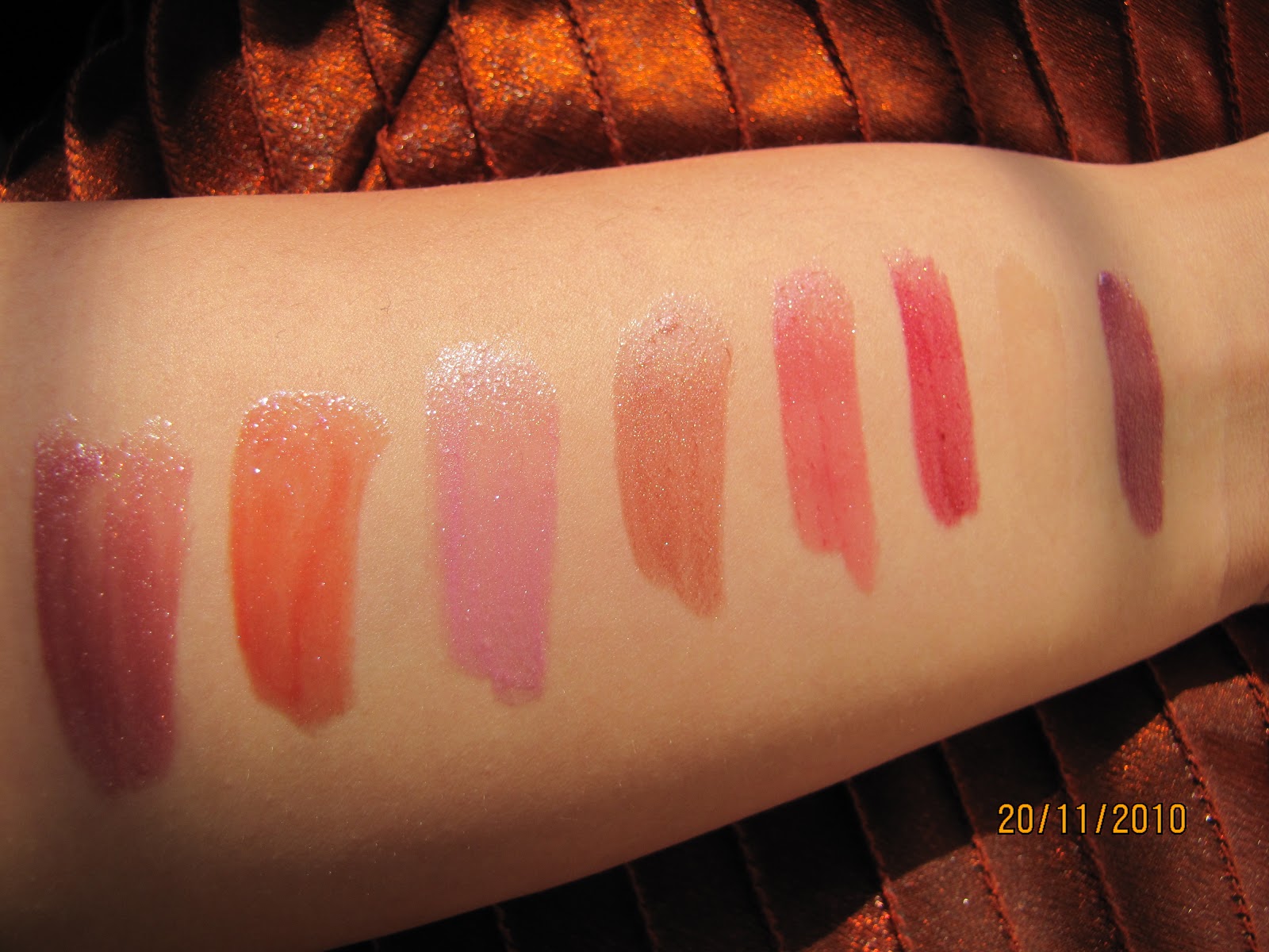 Lakme Sheer Satin Lip Gloss Review