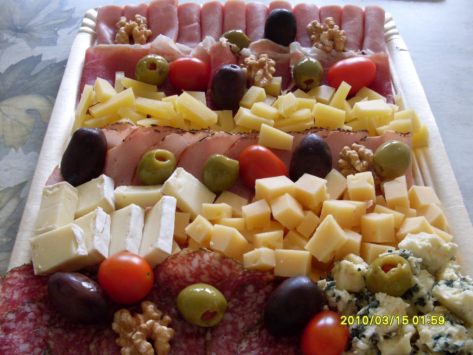 DesayunosValentino Tabla de fiambres y quesos