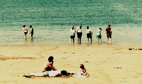 [beach01.bmp]