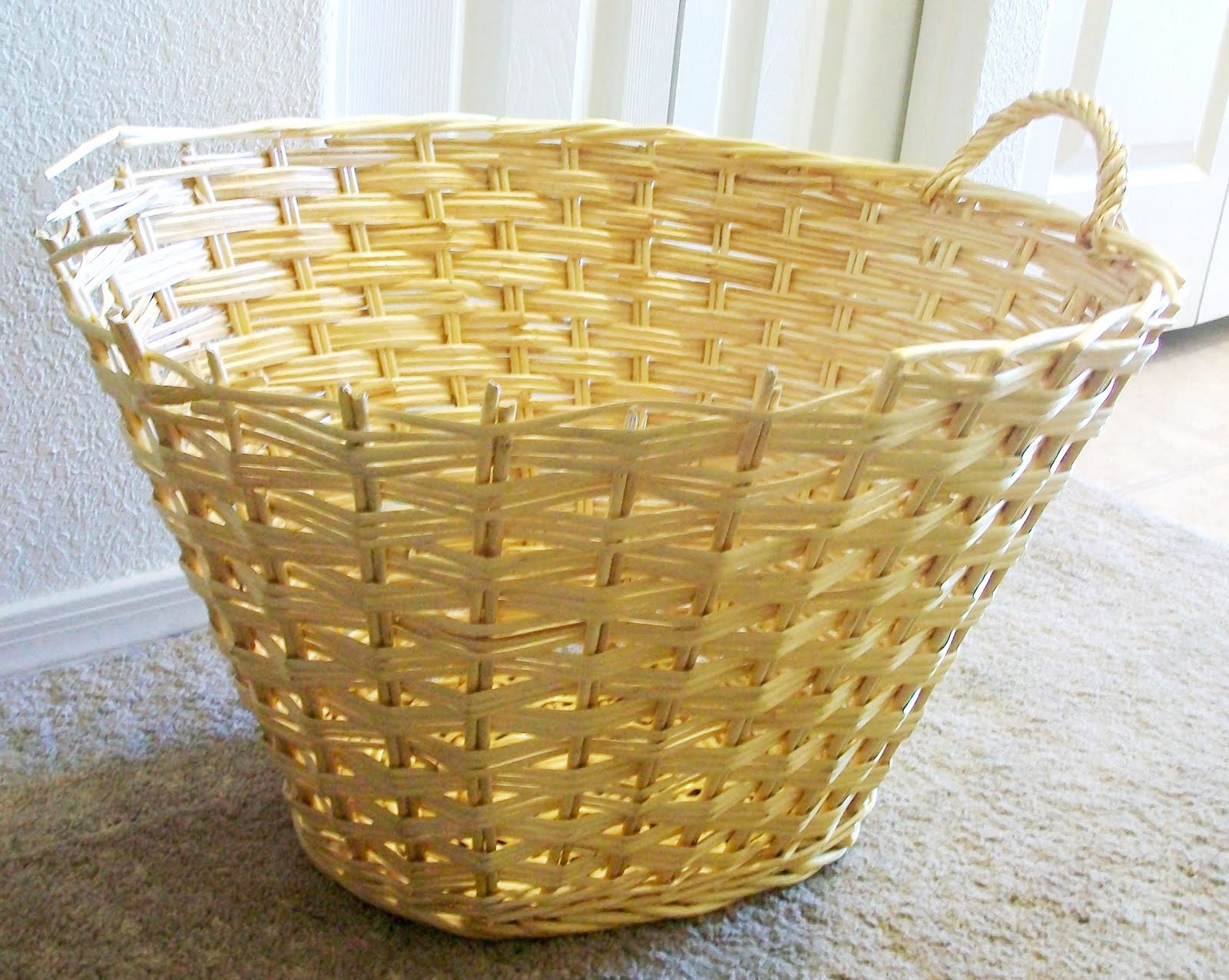 Delight Inspired Round Basket Liner Tutorial