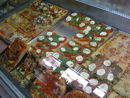 [pizza.gif]