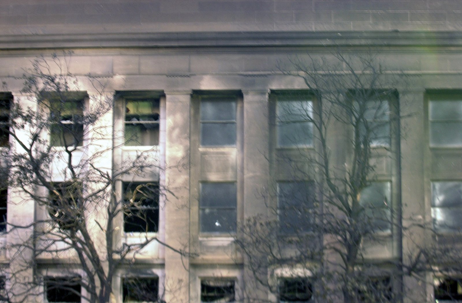 StevenWarRan Pentagon Window Blog