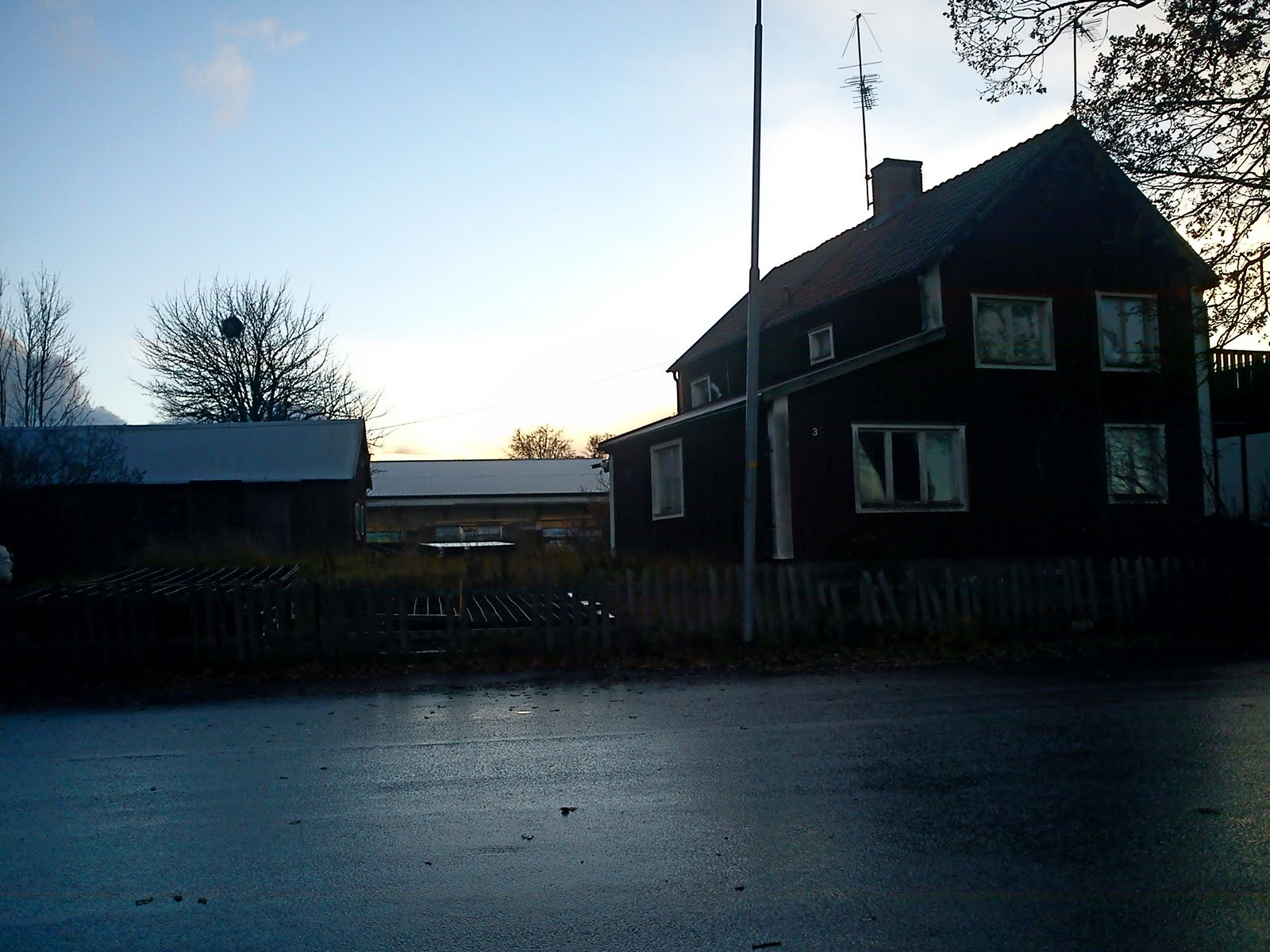 Mönsteråsbloggen: Veckans Mönsteråsmysterium - vem äger huset?