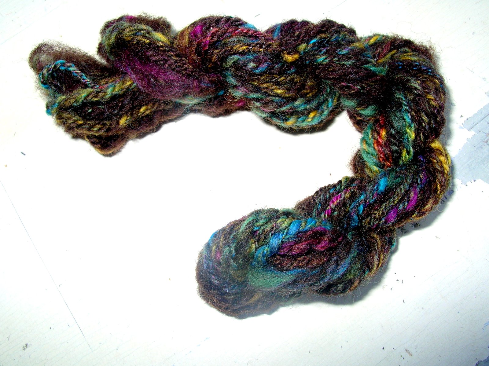 Diz, Hand spun novelty yarn and Navajo plying