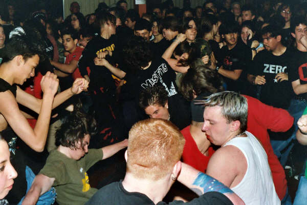 [07G+May+3+Friendly+Fire+mosh.jpg]