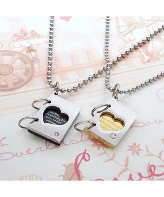 stainless+steel+couple+necklace+and+pend