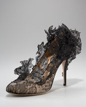 Valentino sculpture lace pump