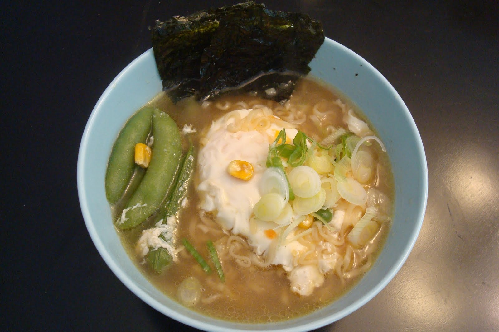 Instant Haute Meal Cup Noodles Ramen with Sugar Snap Peas