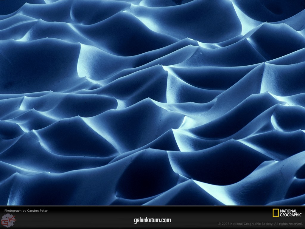 [ice-cave-ceiling-755534-lw.jpg]