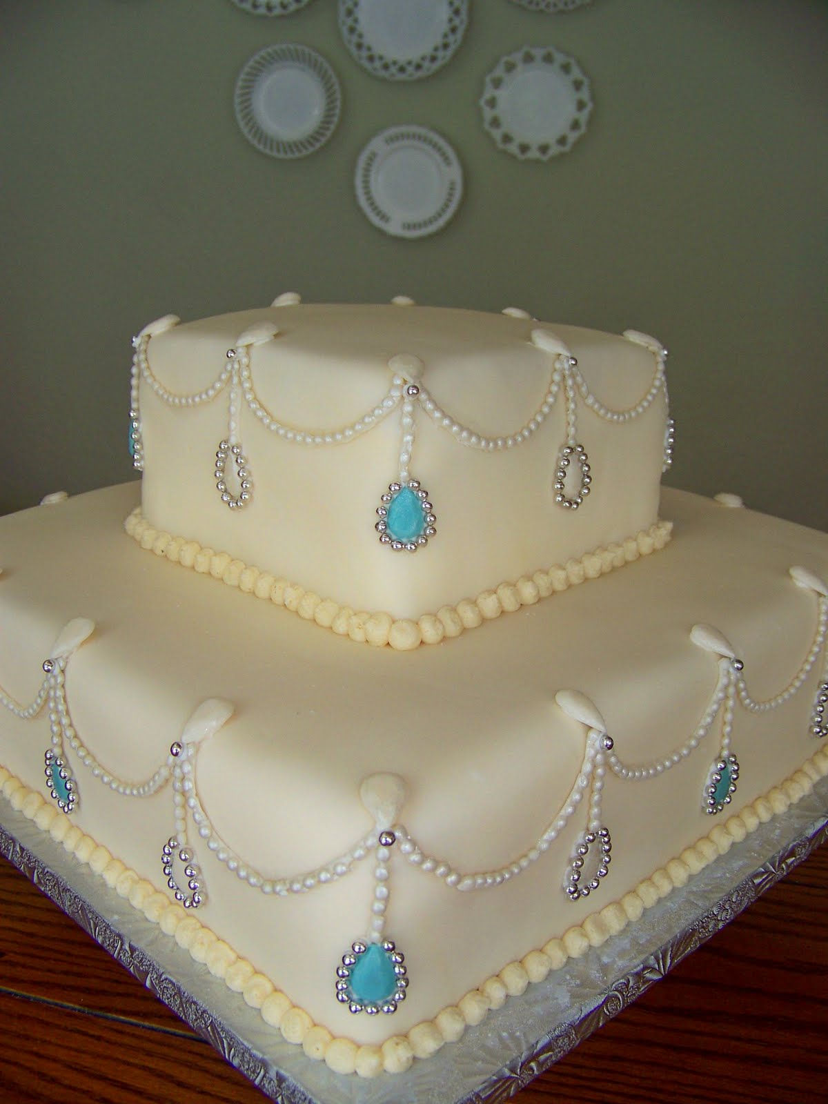 Plumeria Cake Studio Pearls and Gems Wedding Cake