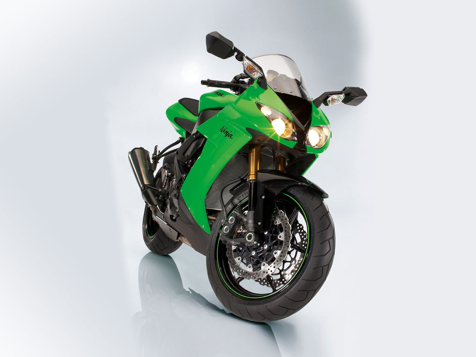  gambar  motor  KAWASAKI Ninja  ZX 10R 2008 specs