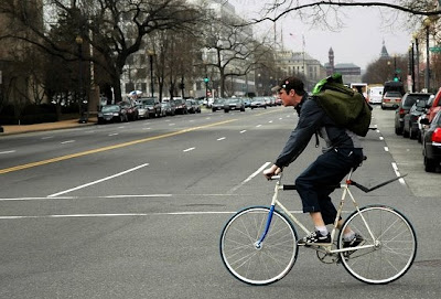 Image of bicyclist in Washington D.C.