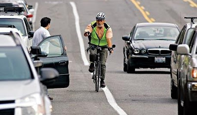Image of Seattle cyclist