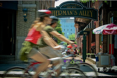 mage of bicylists near Sherman's Alley in New Haven, CT