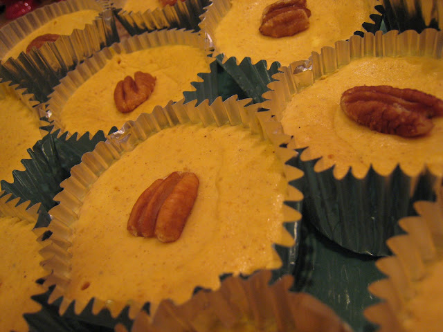 mini pumpkin cheesecakes