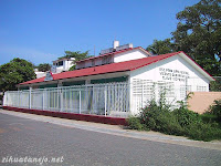 Escuela Vicente Guerrero - Zihuatanejo (click to enlarge)