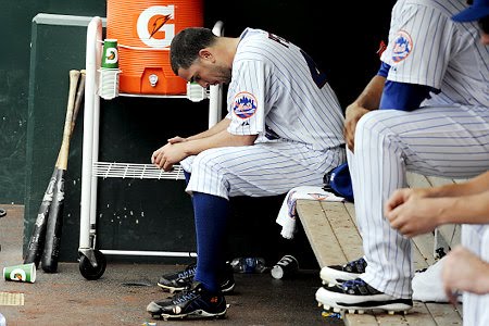 alg_oliver_perez_dugout.jpg