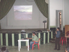 Jenny Patricia hace su exposición del Plan de Mejoramiento