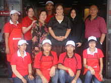 With Maria Tunku Sabri ( jalan-jalan cari makan)