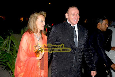 Desi-Diva: Hinduja's Reception