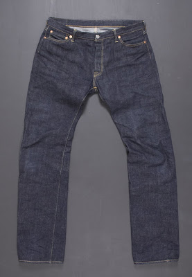 Flat Head 1001 - 16 oz raw, Unsanforized, and Selvedge Flat Head 1001 - 16 oz raw, Unsanforized, and Selvedge