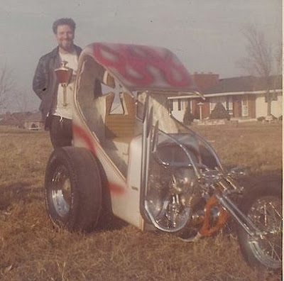 BIKERS,HIPPIES AND TATTOOED FREAKS: Ed Roth's Wild Child