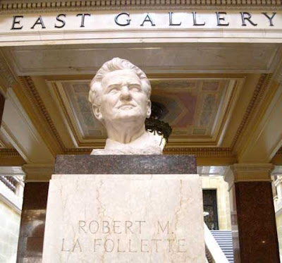 Bust of La Follette