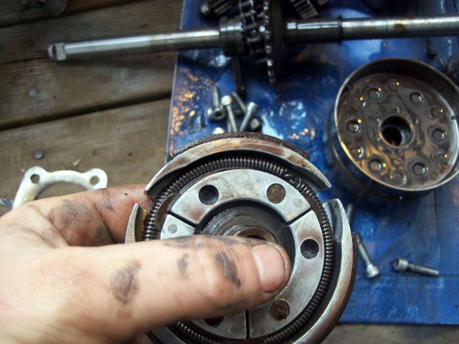 I breaked my moped: 25,000 + miles or how awesome Tomos mopeds are