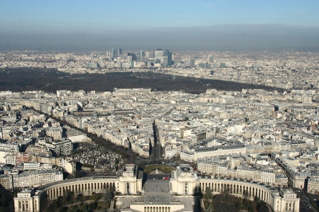 [Paris+City+from+above.JPG]