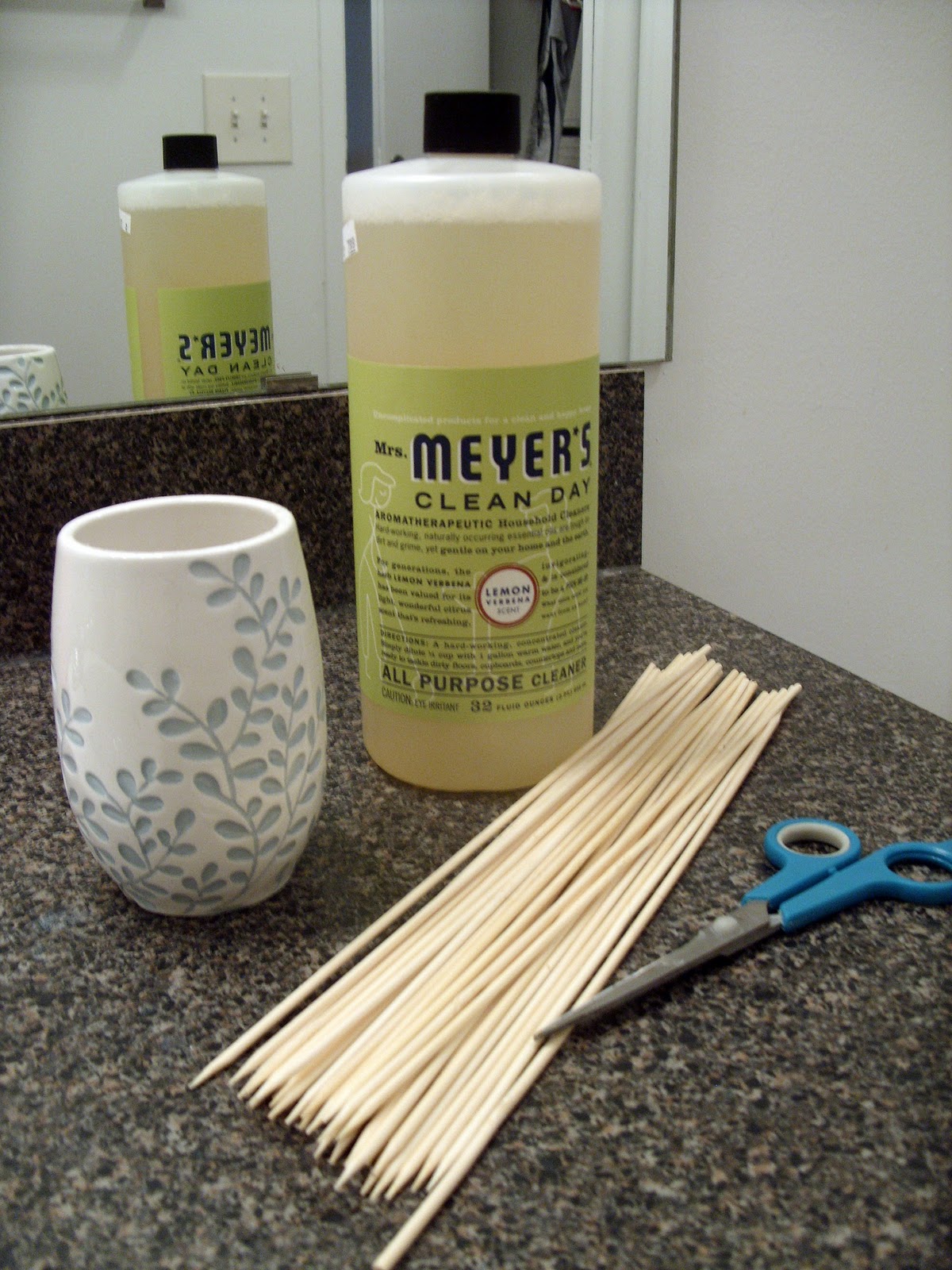 iklektIk Creativity DIY Scented Reed Diffuser iklektik-creativity-diy-scented-reed-diffuser