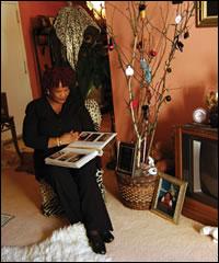 [ts-stephanie+thomas+mother.jpg]