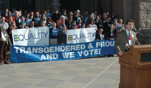 [07+TXlobby+Day.jpg]