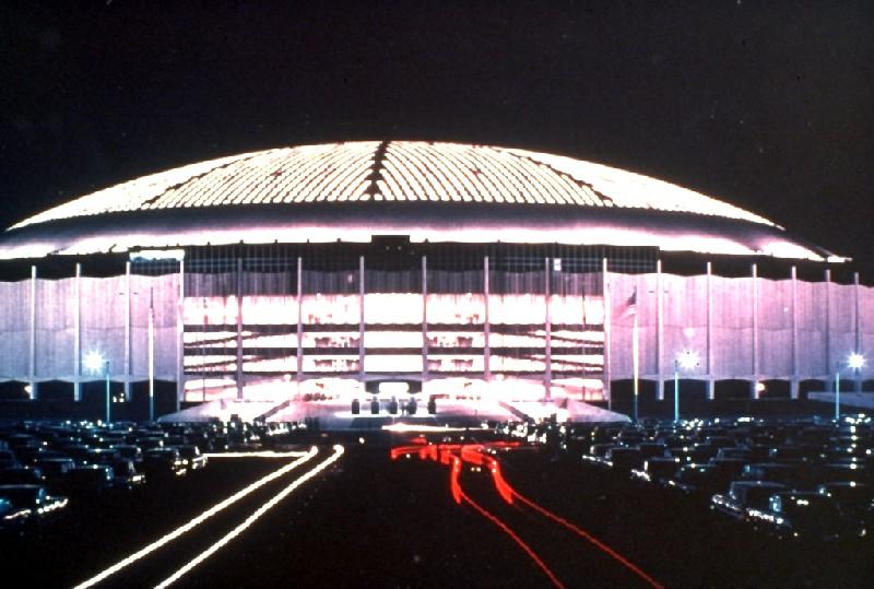 [The+Astrodome1.jpg]