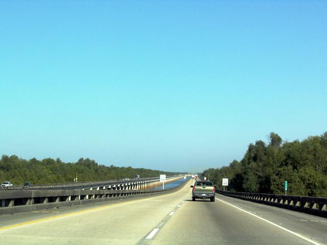 [I-10E_LA_the+swamp.jpg]