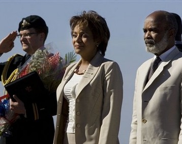 [CA_Jean_Rene+Preval+haiti.jpg]