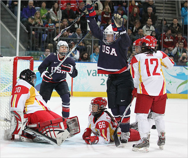 [10olympics+USA+v+CHN.jpg]