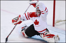 [10Olympics+Canada+hockey.jpg]