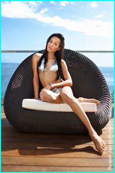 [ts-Isis+king+-silver-bikini.jpg]