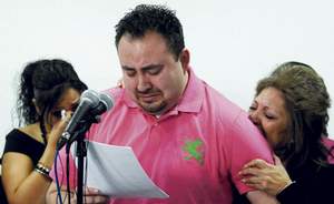 [09angie's+family+statement.jpg]